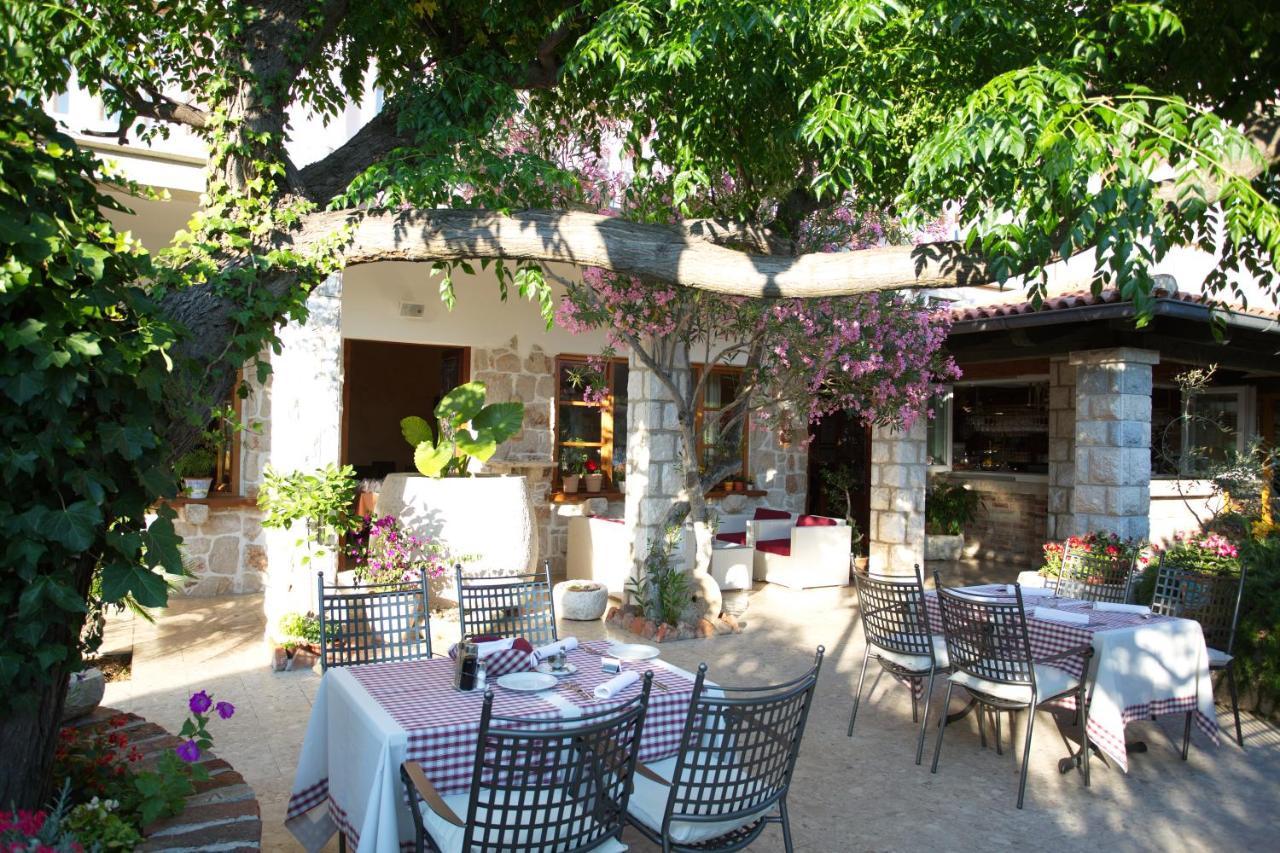 Hotel Villa Barbat Barbat na Rabu Εξωτερικό φωτογραφία