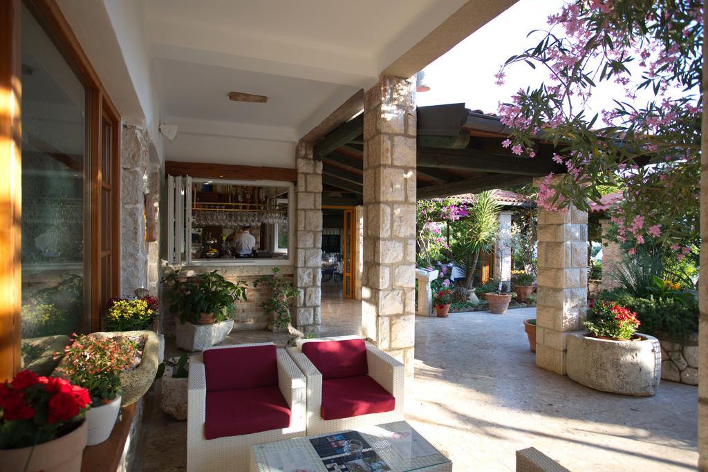 Hotel Villa Barbat Barbat na Rabu Εξωτερικό φωτογραφία