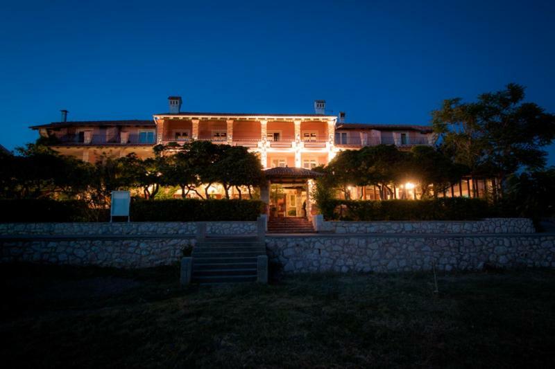 Hotel Villa Barbat Barbat na Rabu Εξωτερικό φωτογραφία